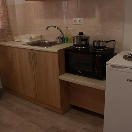 Christos Family δ شقة