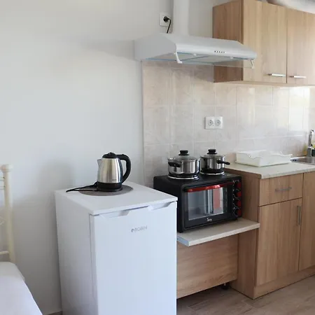 Christos Family δ شقة Corfu (city)