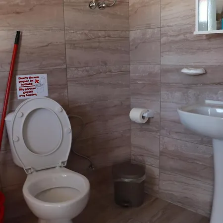 Christos Family δ *