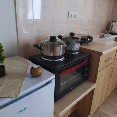 Christos Family δ *